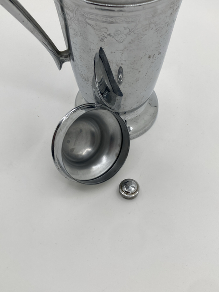 Art Deco Chrome Cocktail Shaker with Spout & Handle – 1930s Barware - Picture 8 of 10